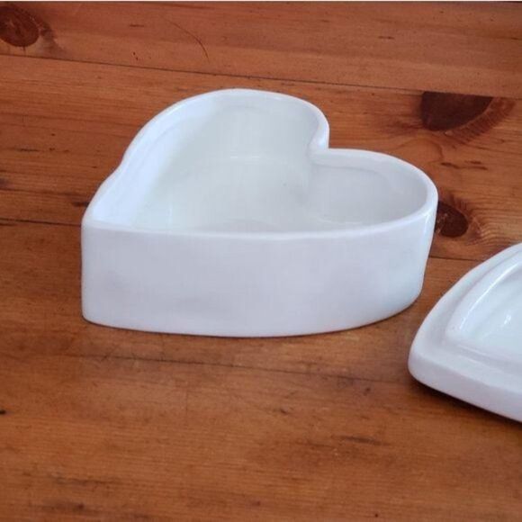 Rae Dunn Artisan Collection "LOVE" Jewelry Box - Picture 3 of 8